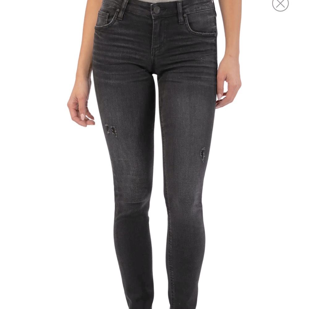 MIA Toothpick Skinny jeans. Size 6. Charcoal Gray